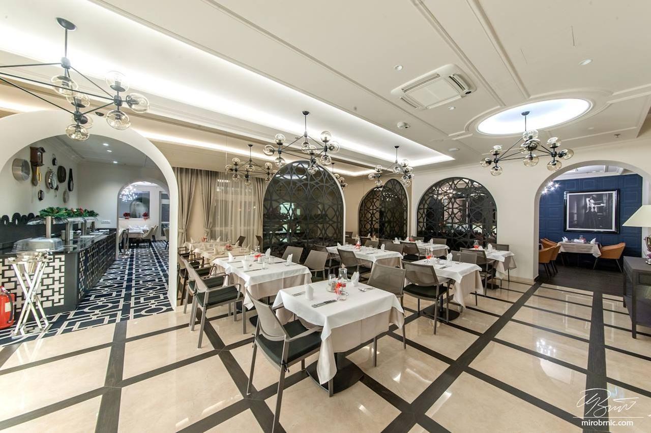 Grand Hotel Slavia - Adults Only Baska Voda Luaran gambar