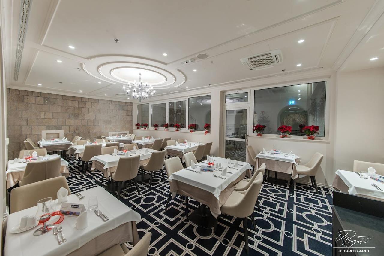 Grand Hotel Slavia - Adults Only Baska Voda Luaran gambar